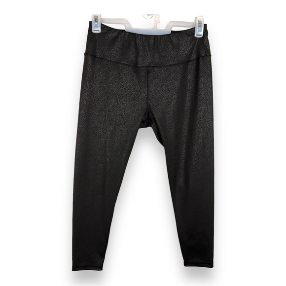 XL EBB AND FLOW LEGGINGS BLACK STRETCH CROPPED ATHLETIC ACTIVEWEAR GOTH SHIMMER - Picture 1 of 10